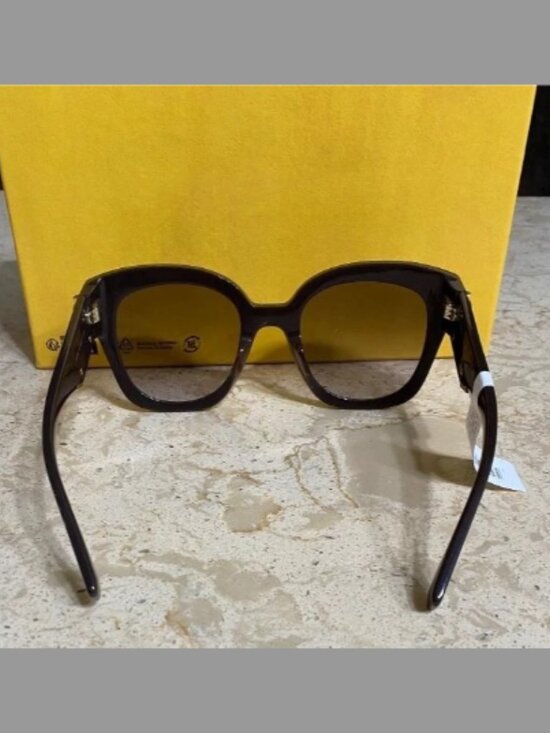 Fendi Fendi NIB First Acetate Cat-Eye Sunglasses main image 5